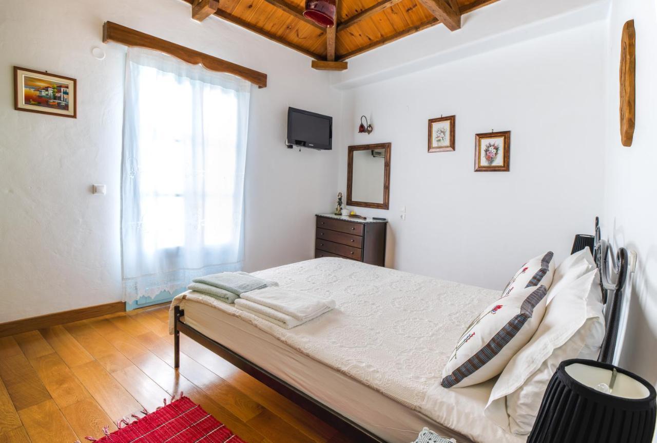 Stella'S Traditional House. Alónnisos Buitenkant foto